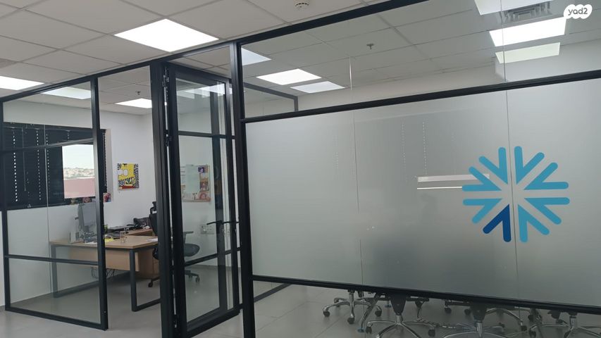 משרדים, הבנאי 6, מרכז עינב, מודיעין מכבים רעות