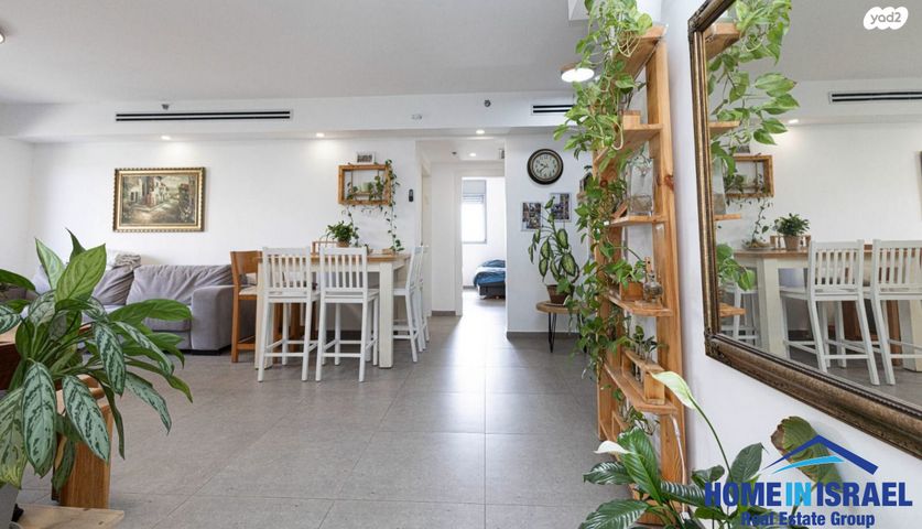 דירה, בני וו. רייך, קרית השרון, נתניה