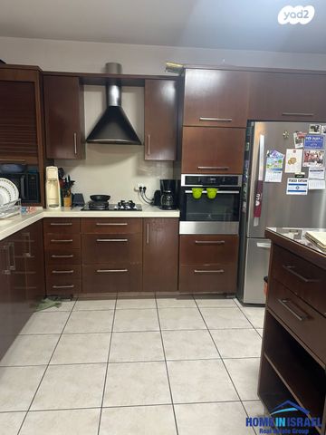 דירה, זלמן שז"ר, רמת פולג, נתניה