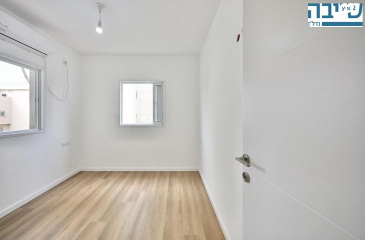 דירה, רא"ל מוטה גור, היובל, שרונה, רחובות