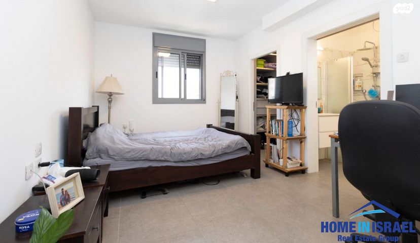 דירה, בני וו. רייך, קרית השרון, נתניה