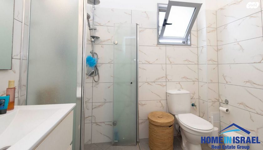 דירה, בני וו. רייך, קרית השרון, נתניה