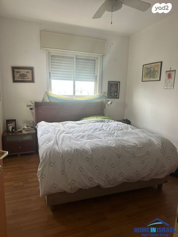 דירה, זלמן שז"ר, רמת פולג, נתניה