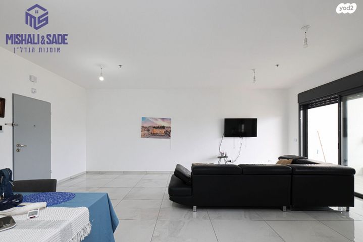 דירה, מלחמת ששת הימים 19, מרכז העיר, חדרה