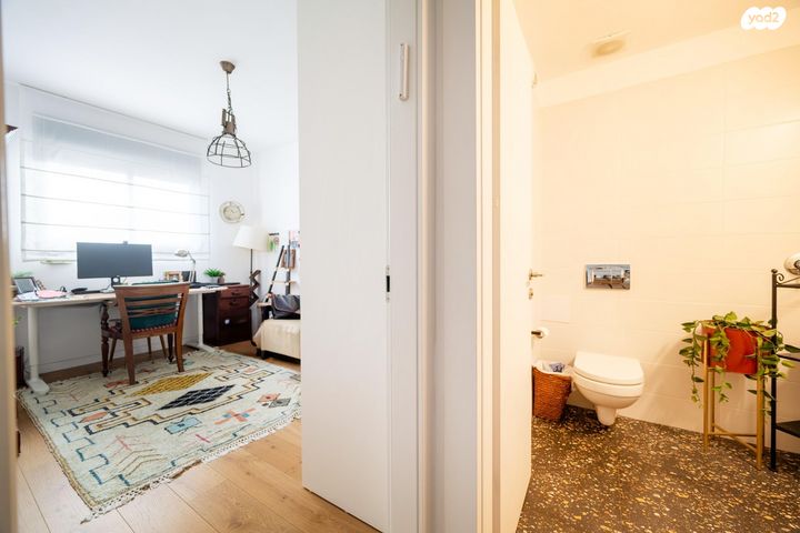 דירה, דרך העמק, מתחם מרכזי, גני תקווה