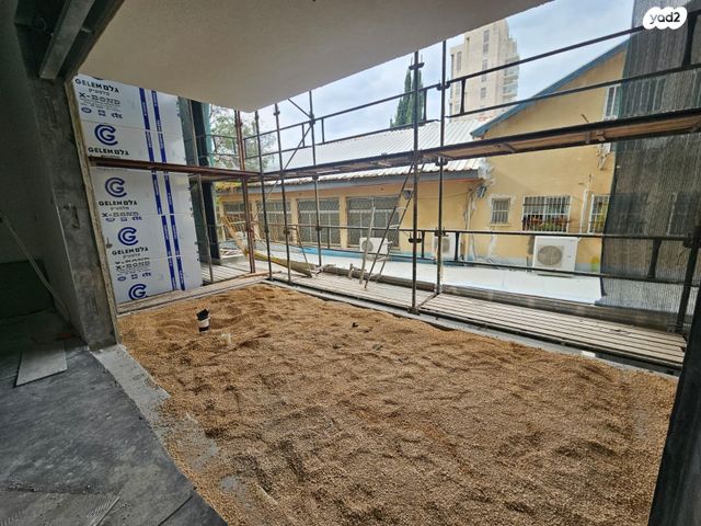 דירה, קדושי קהיר 7, בת ים