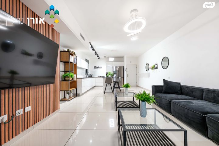 דירת גן, הרב זבולון גרז, רחובות הצעירה, רחובות