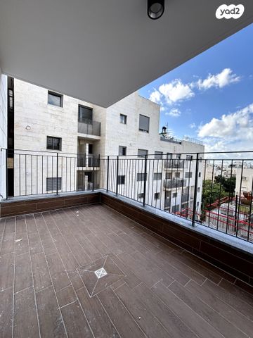 החשמונאים 31