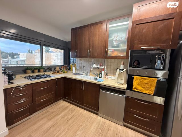 דירה, דוד שמעוני, גבעת הורדים, רסקו, ירושלים