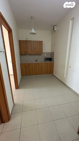 דירה, אביה השופט, שכונה ד', באר שבע