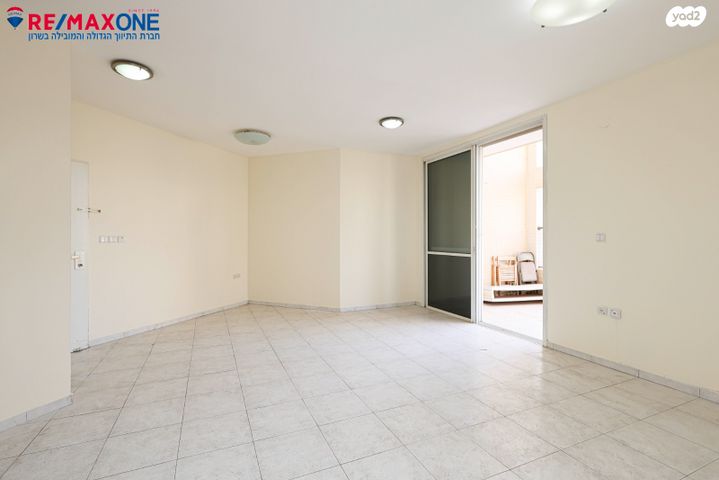 דירה, חלוצים, כפר סבא