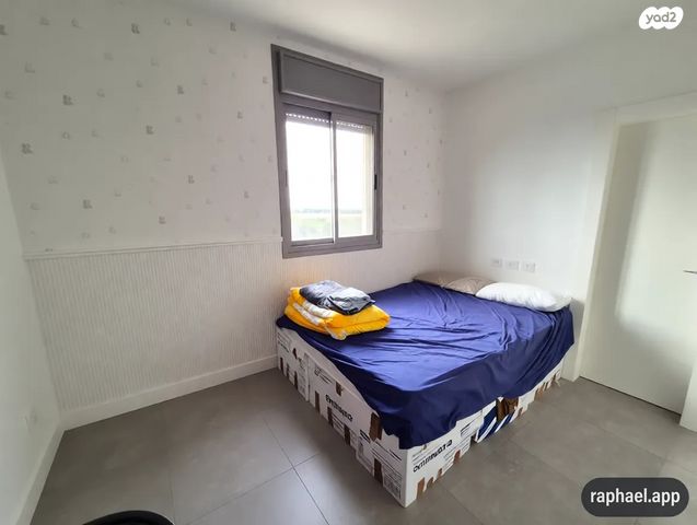 דירה, ניסנית, נתיבות מערב, נתיבות