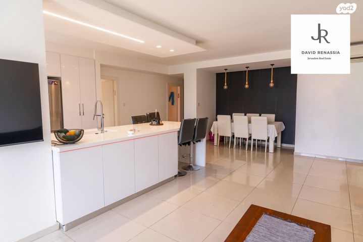 דירת גן, רפאל בר לביא, חומת שמואל, הר חומה, ירושלים