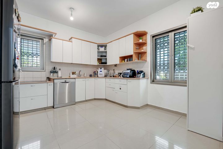 בית פרטי/ קוטג', הוד השרון