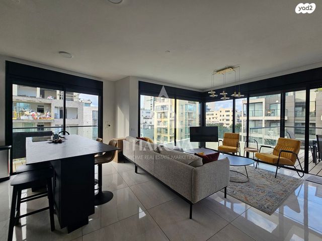 גג/ פנטהאוז, בן יהודה, לב תל אביב, לב העיר צפון, תל אביב יפו