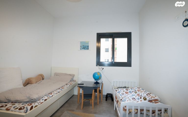 דירה, דבורה עומר, נאות שדה, רעננה