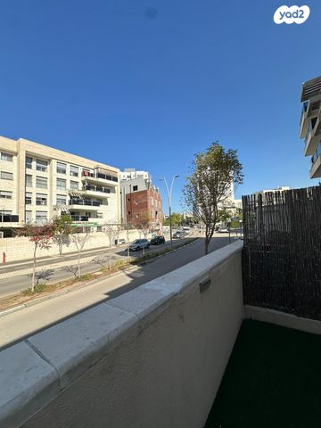 דופלקס, קרית מלאכי