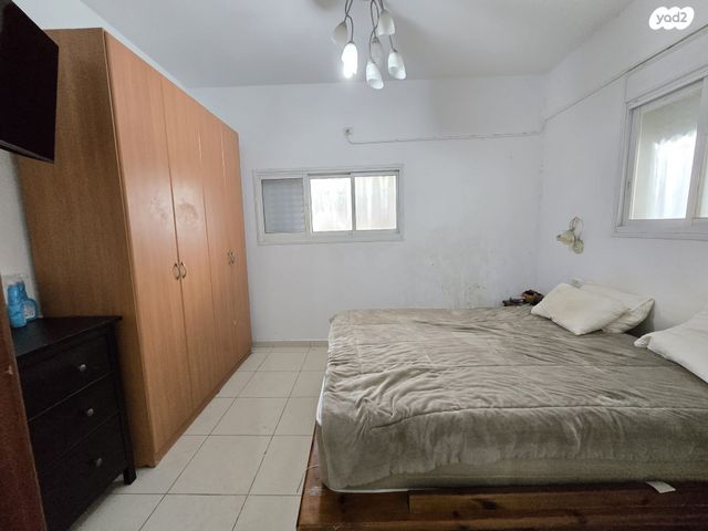 דירת גן, אילון 13, מרכז העיר, סביניה, הוותיקה, קרית ביאליק