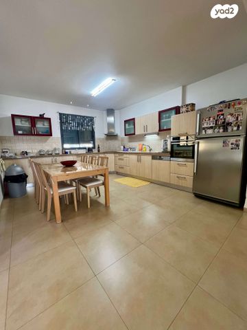 גג/ פנטהאוז, עפולה