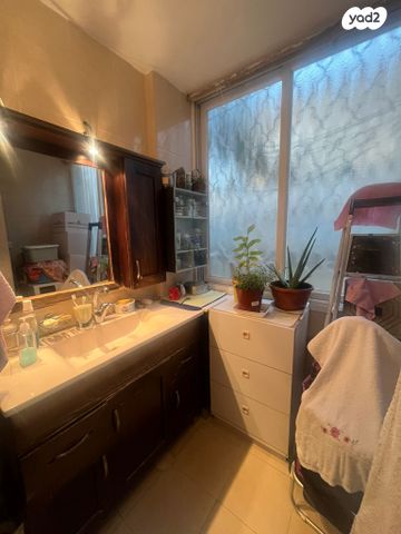 דירה, פעמונית 10, יפו ד', גבעת התמרים, תל אביב יפו