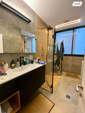 דירה, יהודה הלוי 72, רמב"ם, ראשון לציון