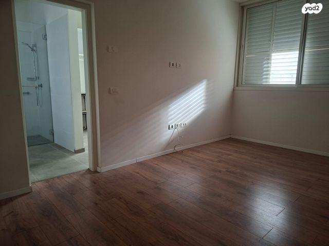 דירה, מרכז דרום, רעננה