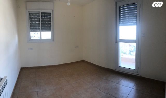 דירה, הרב כלפון משה הכהן, חומת שמואל, הר חומה, ירושלים