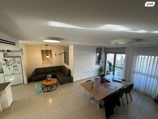 דופלקס, קרית מלאכי