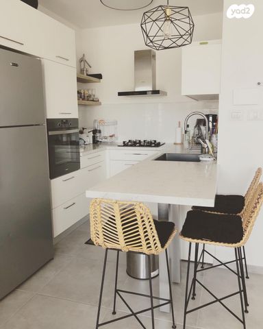 דירה, כנפי נשרים, קרית בורוכוב, רמת גן