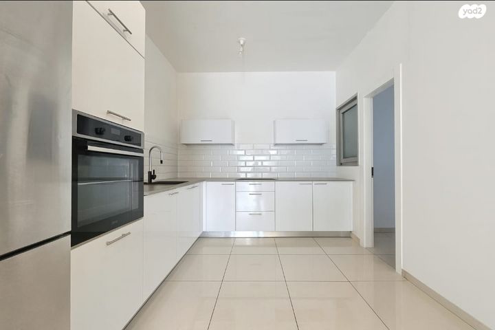 דירה, יפה נוף 23, בית אליעזר, חדרה