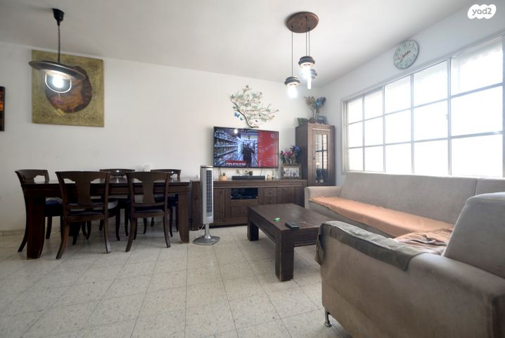 בית פרטי/ קוטג', רמב"ם 17, רמב"ם, טירת כרמל