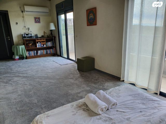 בית פרטי/ קוטג', הסלע, חלוץ