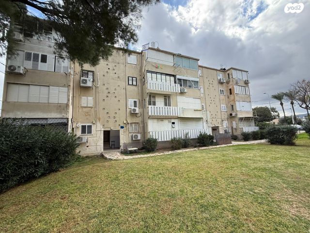 שדרות דגניה 54