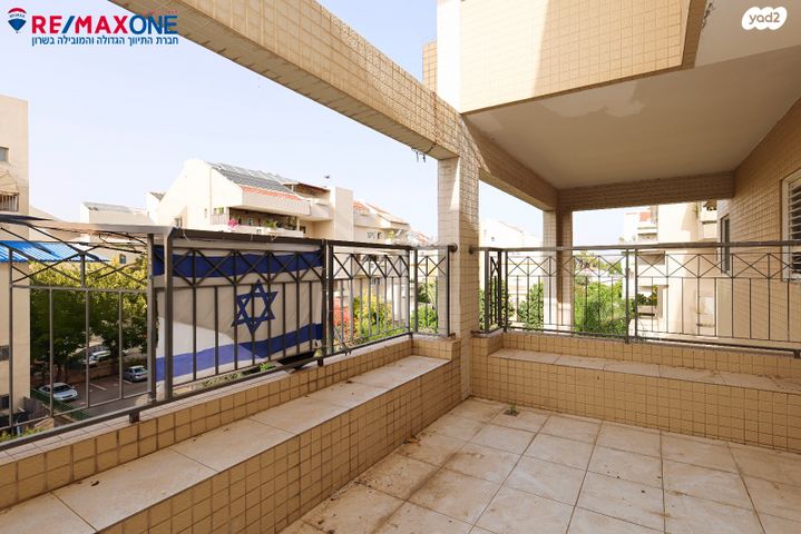 דירה, חלוצים, כפר סבא