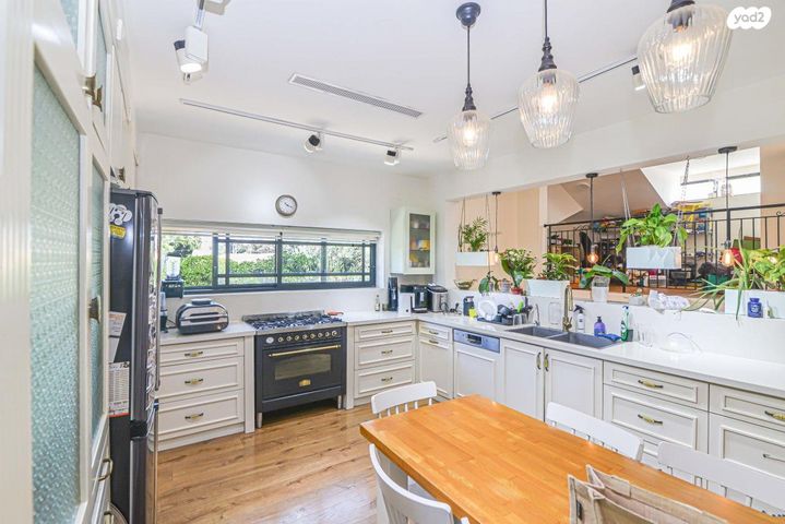 דו משפחתי, הדקלים, נווה אשר, פרדס חנה כרכור