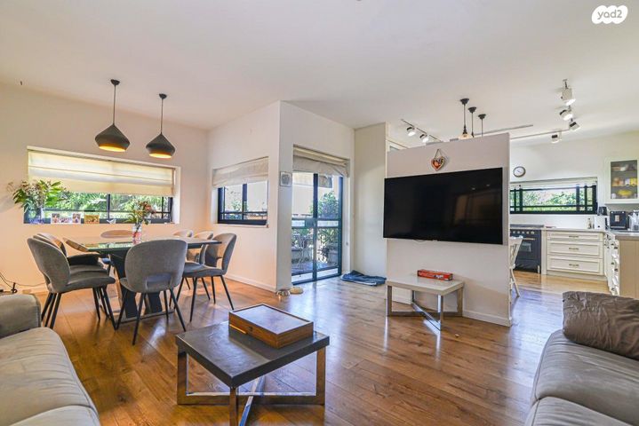 דו משפחתי, הדקלים, נווה אשר, פרדס חנה כרכור