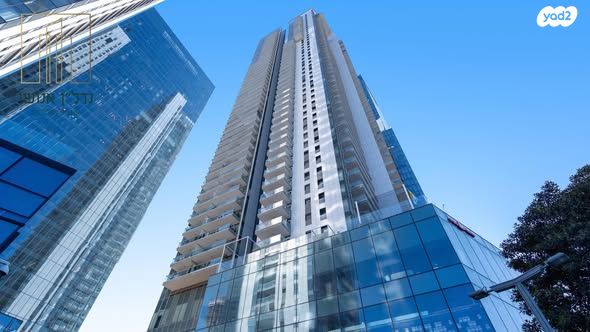 דרך מנחם בגין 144