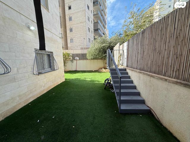 דירת גן, נאות שקמה, שדרות