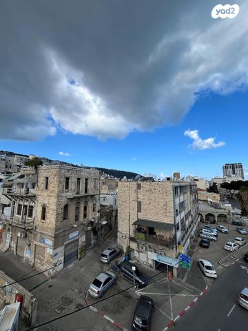 דירה, שיבת ציון 7, שער פלמר, תחנת רכבת השמונה, חיפה