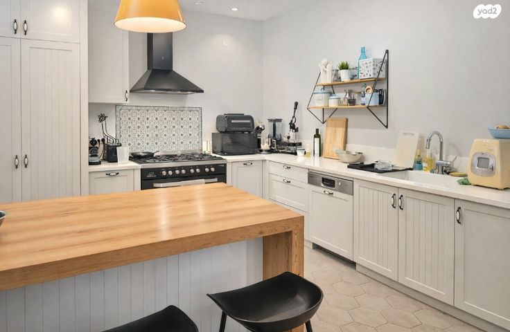 הנרייטה סולד 48