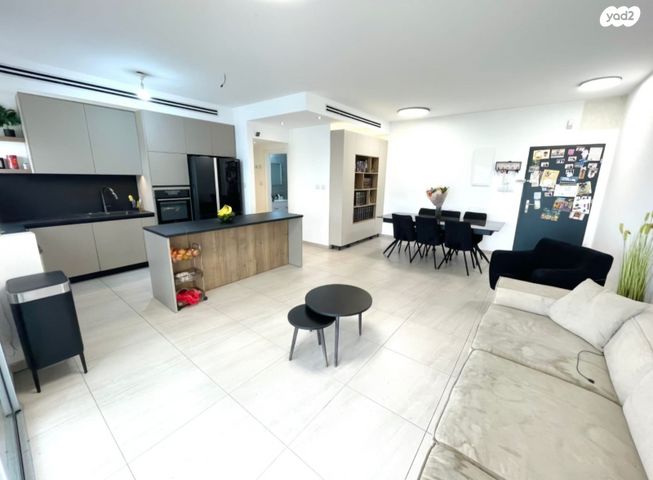 דירה, נווה שרון / שער העיר, נתיבות