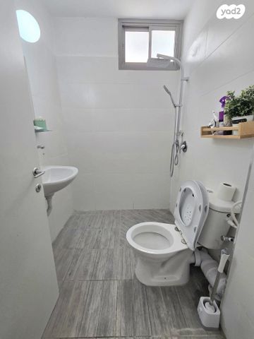 דירה, הלילך, נאות אשכול, יבנה