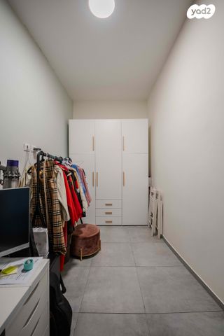 דירה, החשמונאים 96, גני שרונה, קרית הממשלה, תל אביב יפו