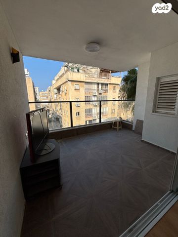 דירה, בר יהודה 5, דרום מערב ותיק, בת ים