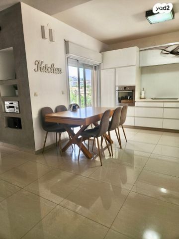 בית פרטי/ קוטג', שני, אבני חן, מודיעין מכבים רעות