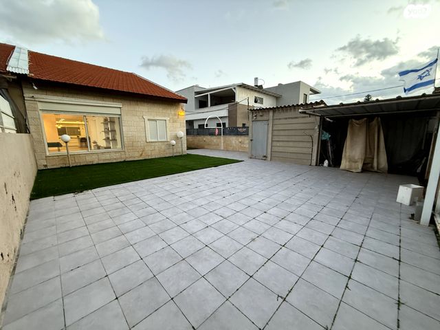 דו משפחתי, חרב לאת, קרית חיים מערבית, חיפה