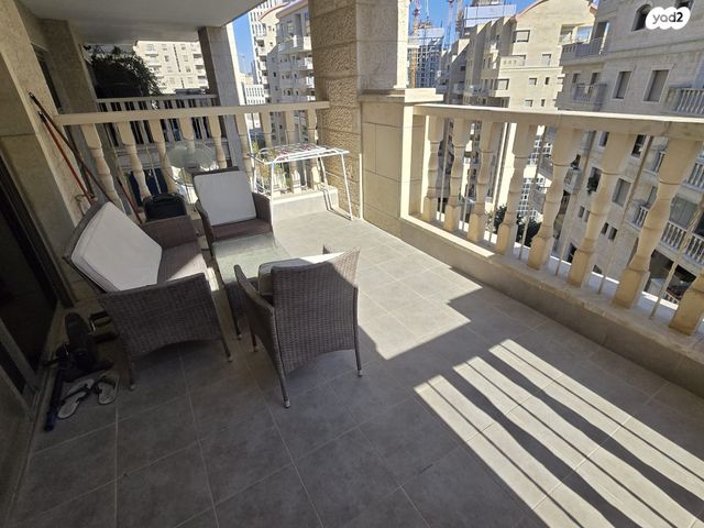 דירה, שדרות הנשיא השישי, קרית הלאום, ירושלים