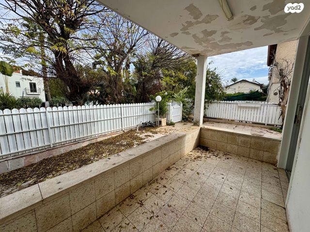 דו משפחתי, נווה דוד רמז, רעננה