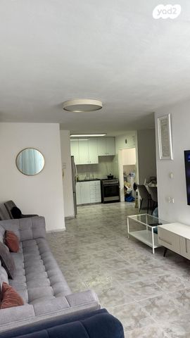 דירה, ליבורנו, רמת הנשיא, בת ים