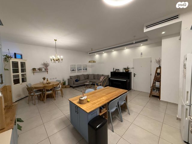 דירת גן, נאות שקמה, שדרות